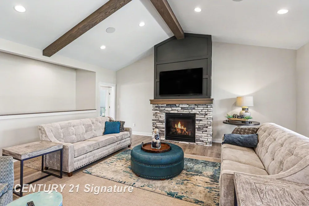 8836 Copper Court Tittabawassee Township, MI 48623