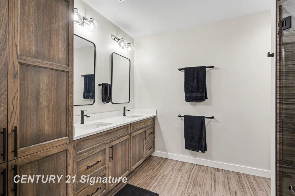 8836 Copper Court Tittabawassee Township, MI 48623