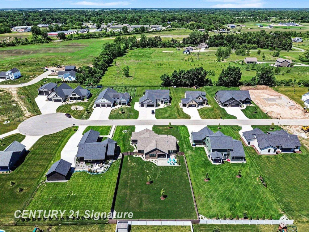 8836 Copper Court Tittabawassee Township, MI 48623