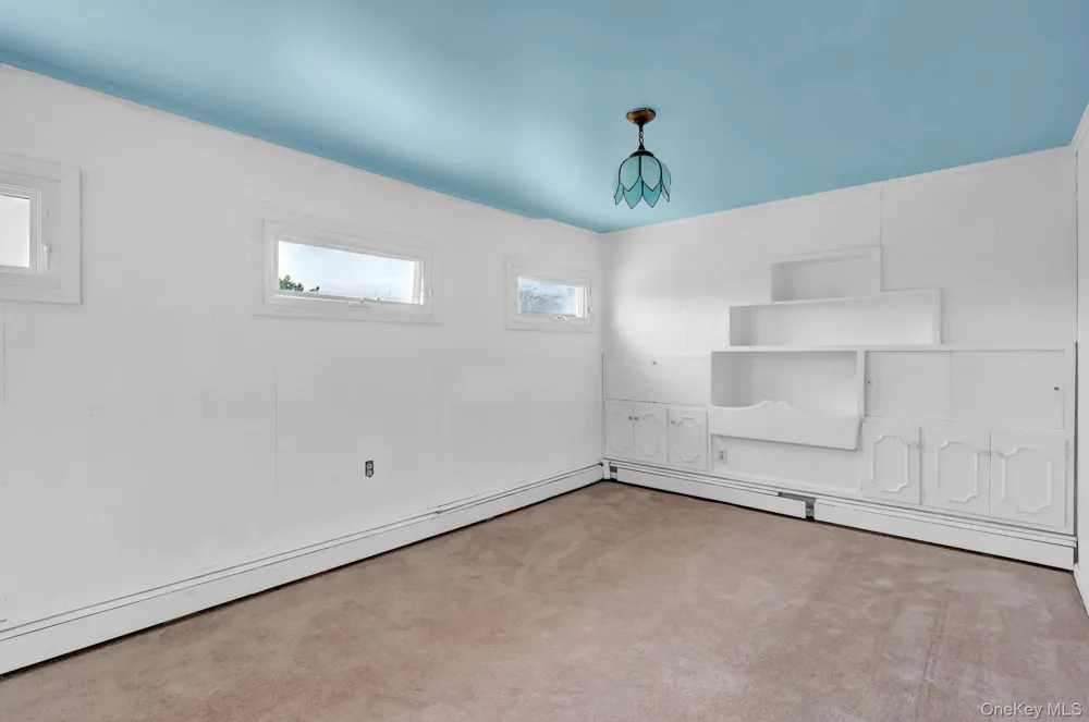 335 E State Street Long Beach, NY 11561