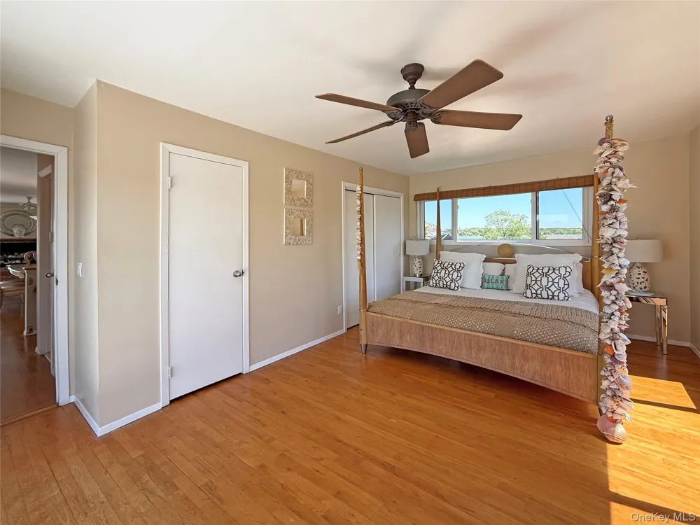 19 Cold Spring Court Southampton, NY 11968