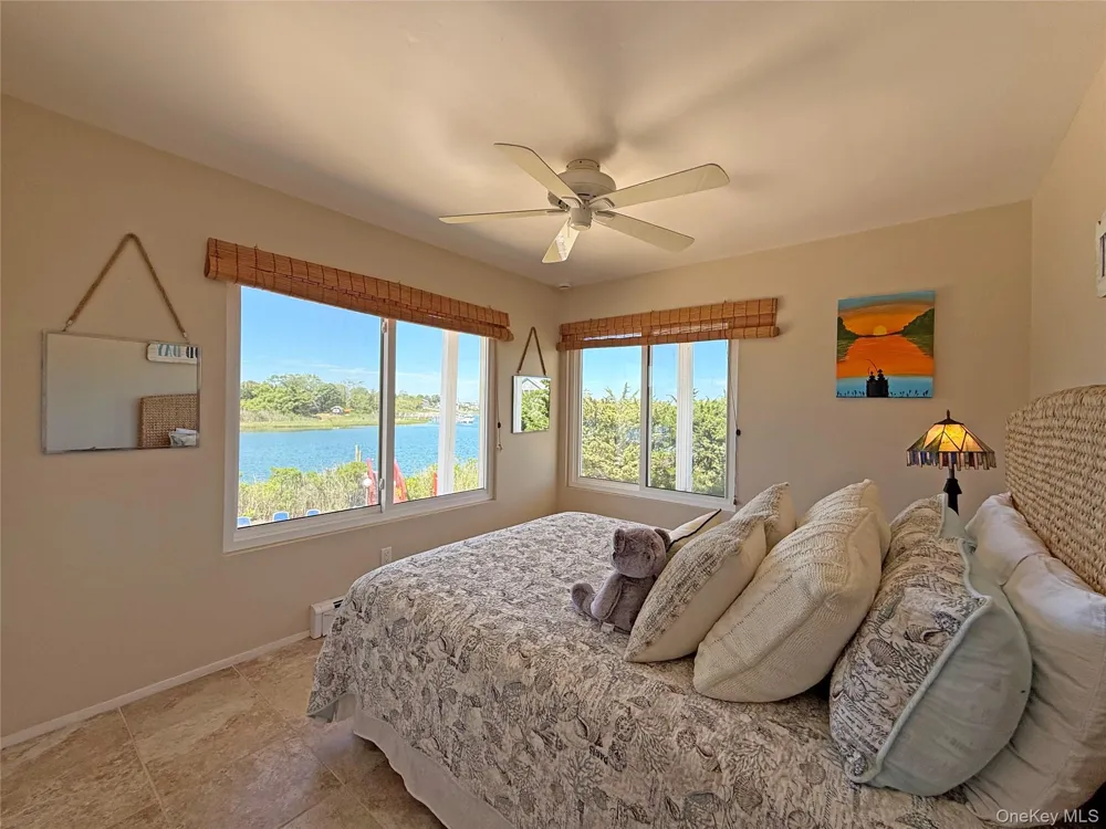 19 Cold Spring Court Southampton, NY 11968