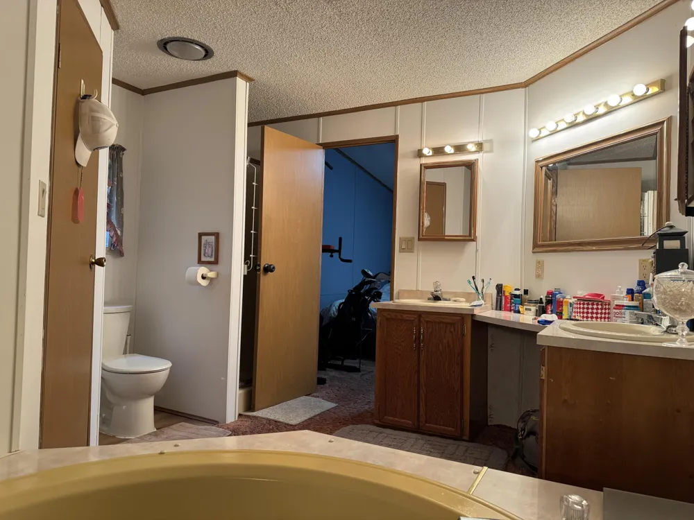270 Kathy Drive Kinderhook Township, MI 49036