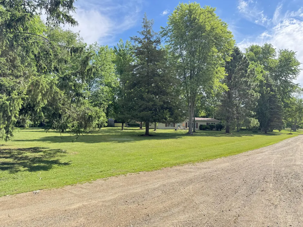 270 Kathy Drive Kinderhook Township, MI 49036
