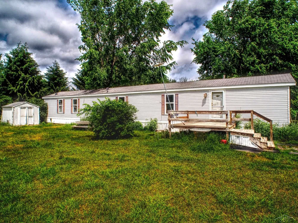 1128 Rashelle Drive Crystal Township, MI 48818