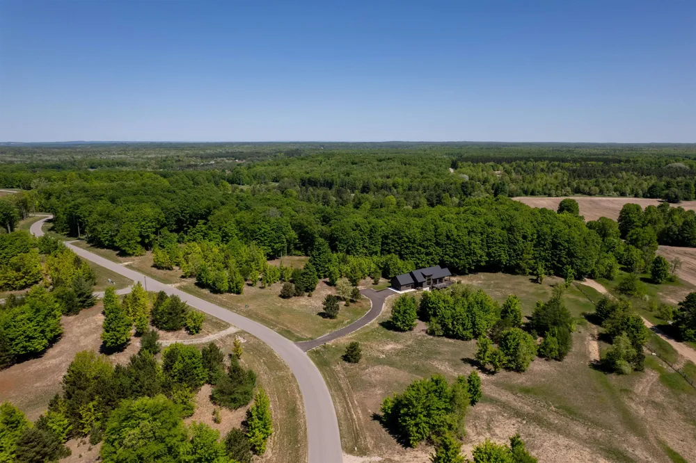 5921 Paradise Ranch Paradise Township, MI 49649