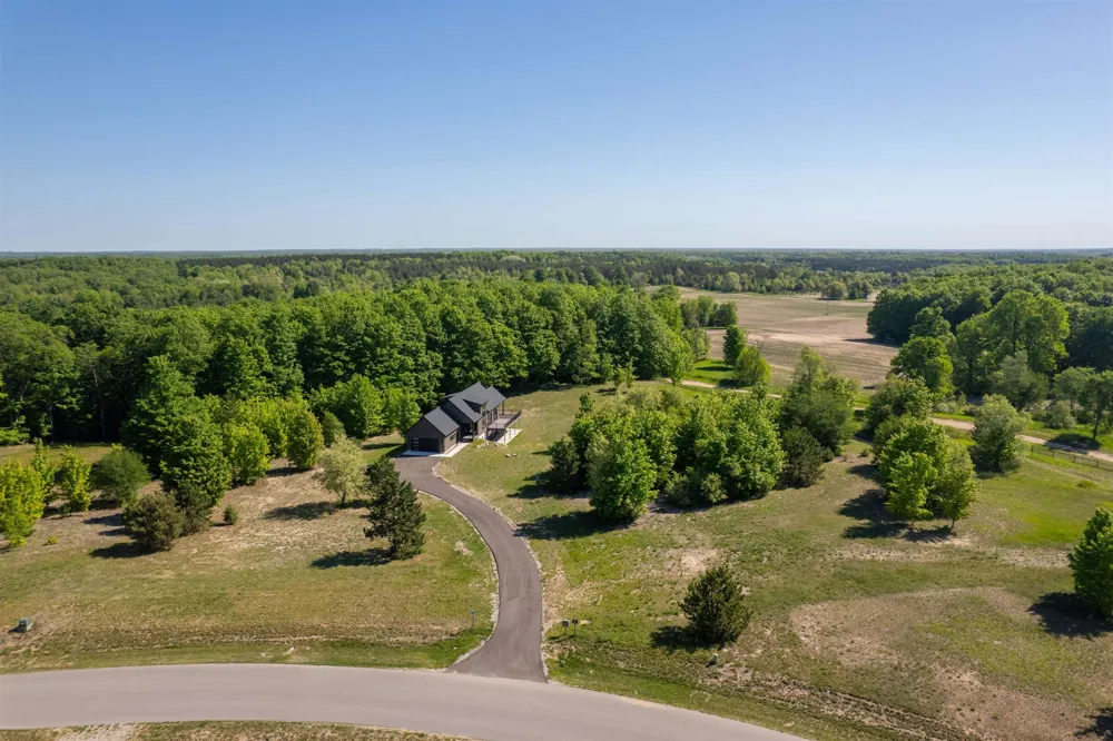 5921 Paradise Ranch Paradise Township, MI 49649