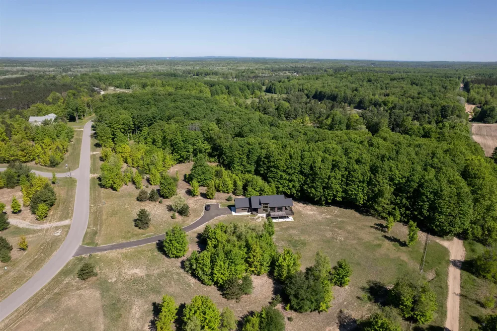 5921 Paradise Ranch Paradise Township, MI 49649