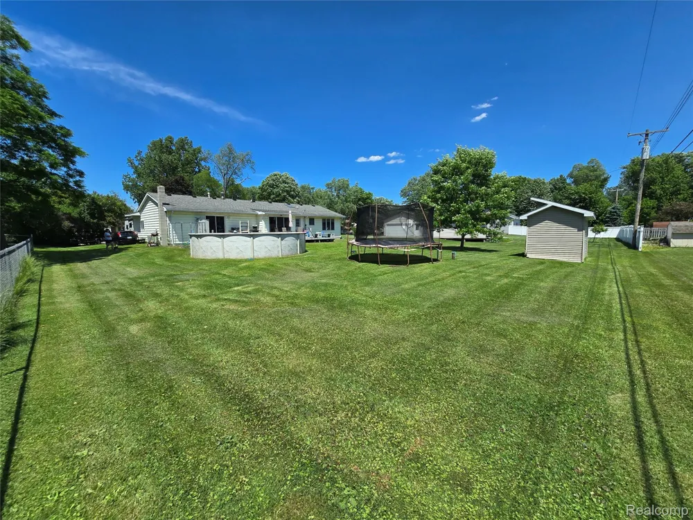 5279 Robinwood Drive Clyde Township, MI 48049