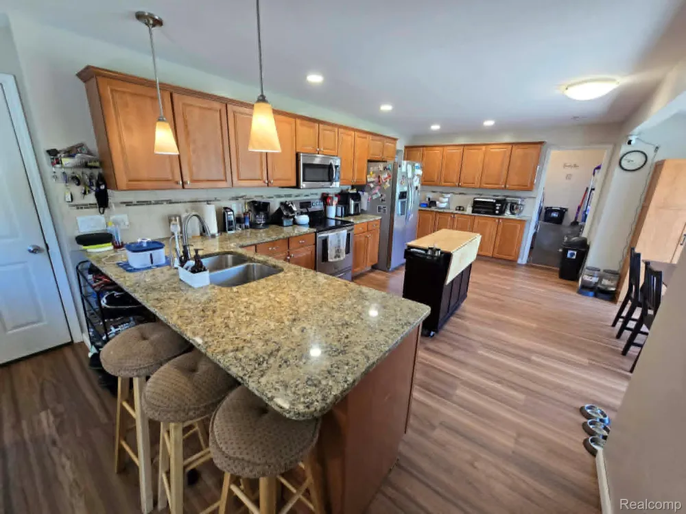5279 Robinwood Drive Clyde Township, MI 48049