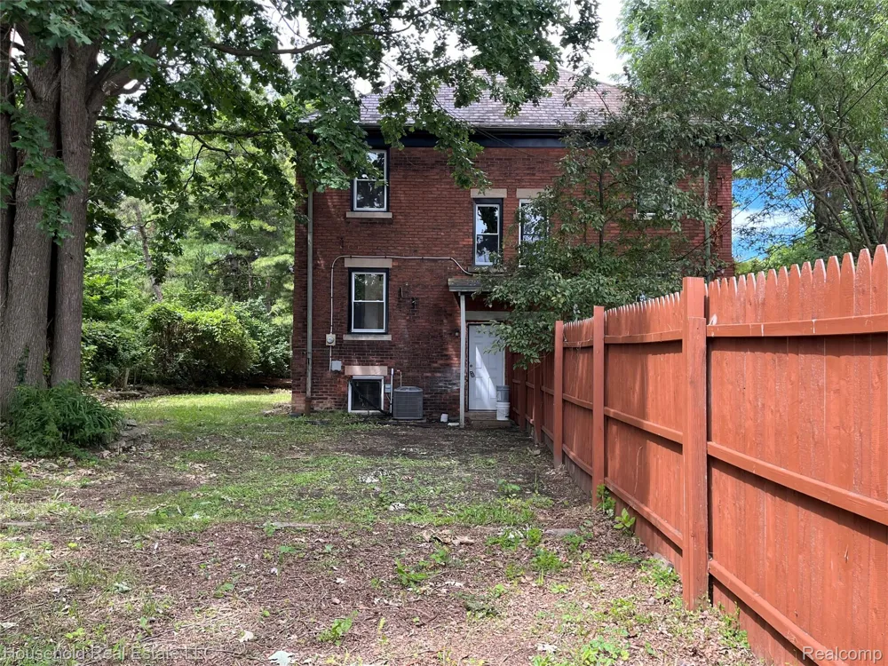 4440 Commonwealth Street Detroit City, MI 48208