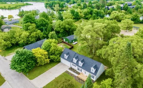 204 E Forest Home Avenue
