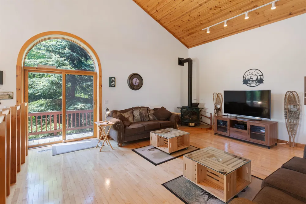 345 Twin Pines Drive Leland Township, MI 49653