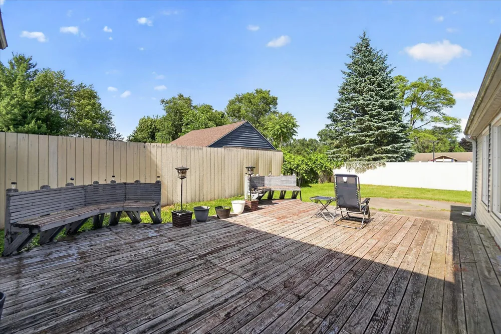 1023 Evanston Drive Blackman Charter Township, MI 49202