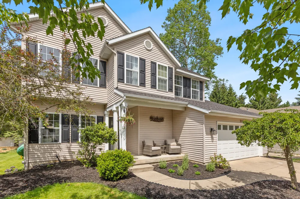 3531 Breton Valley Drive SE Kentwood City, MI 49512