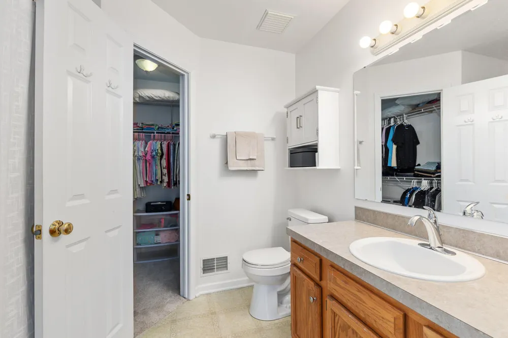 3531 Breton Valley Drive SE Kentwood City, MI 49512