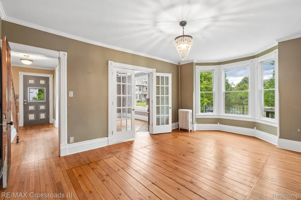 211 Woodward Street Ypsilanti City, MI 48197