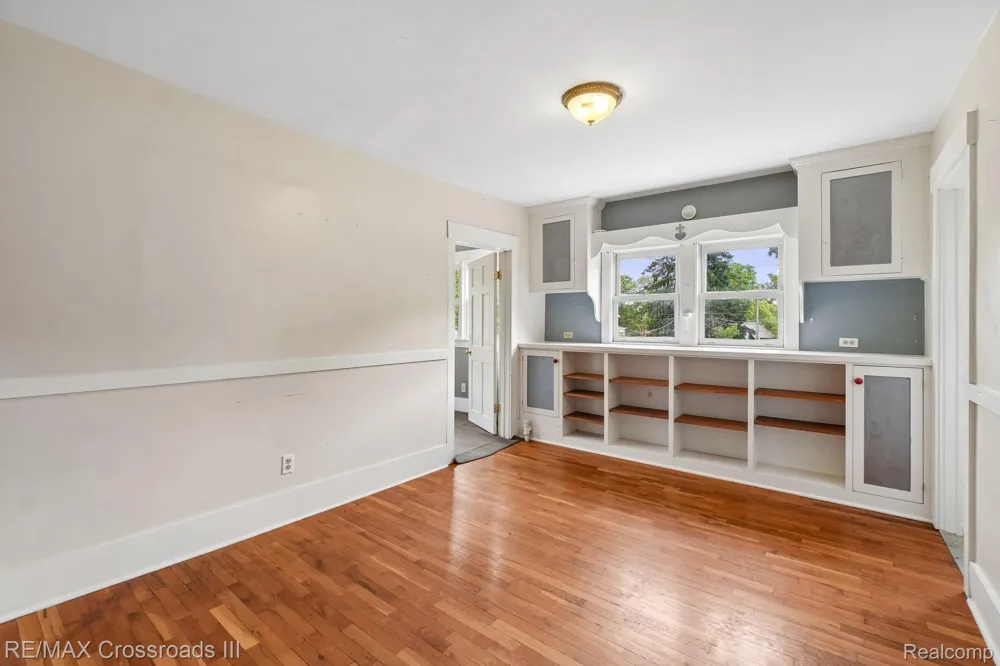 211 Woodward Street Ypsilanti City, MI 48197