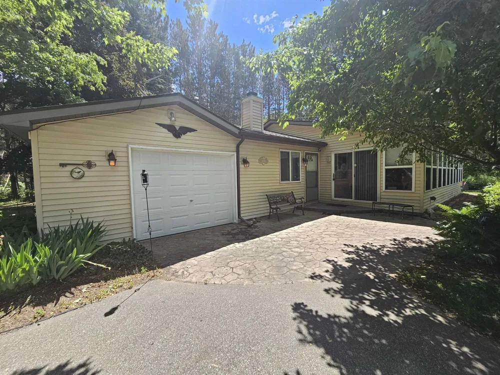 3351 S Dickerson Road Lake Township, MI 49651