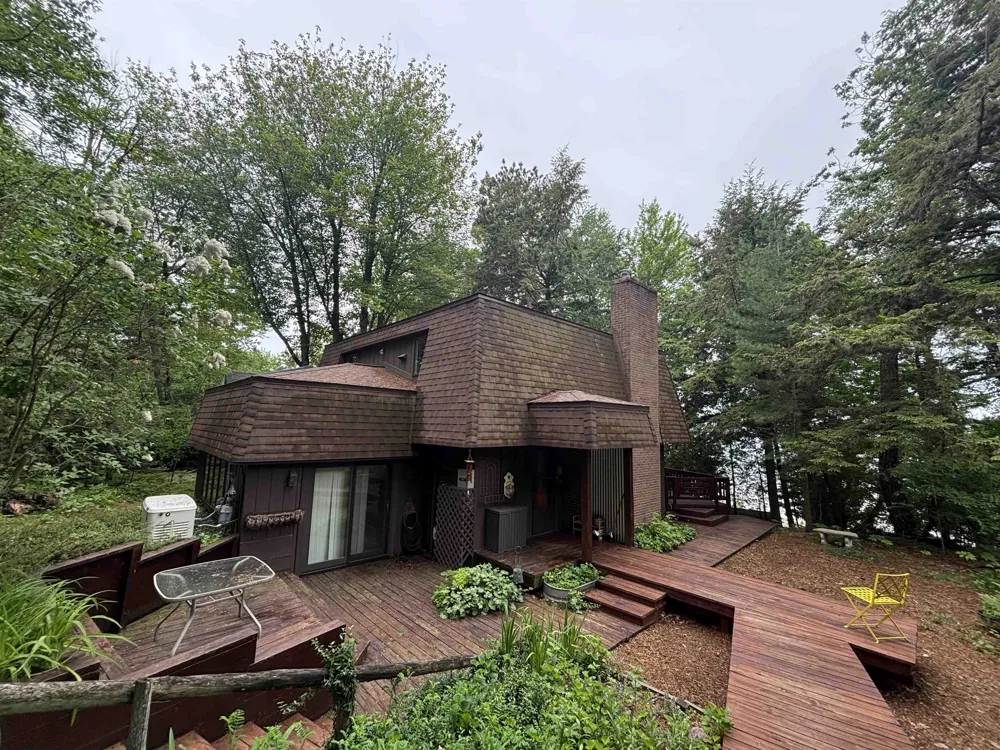 2856 Birchview Drive Torch Lake Township, MI 49648