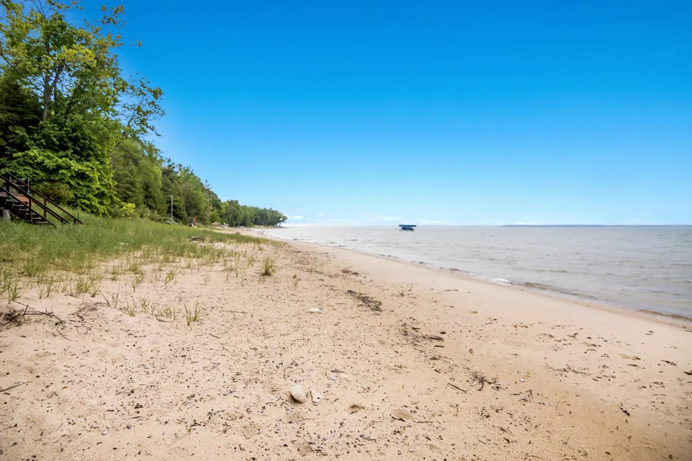 2856 Birchview Drive Torch Lake Township, MI 49648