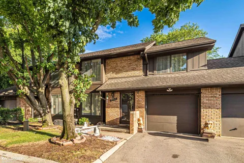 37143 Clubhouse Drive