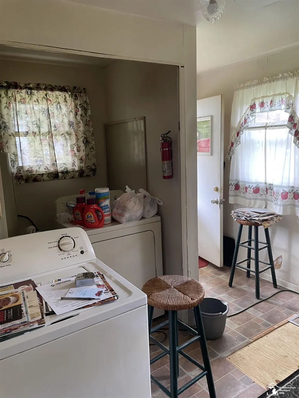 809 Pipis Drive Frenchtown Township, MI 48162