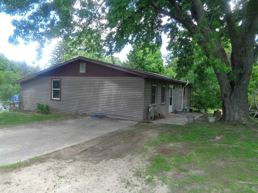 2287 S Tower Hill Road Roscommon Township, MI 48629