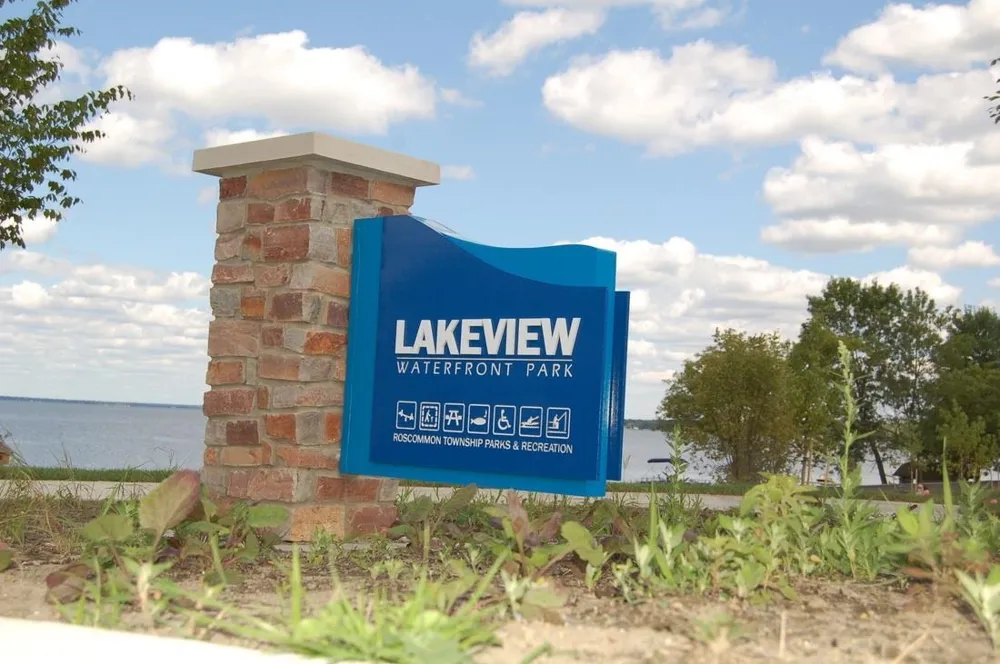 2287 S Tower Hill Road Roscommon Township, MI 48629