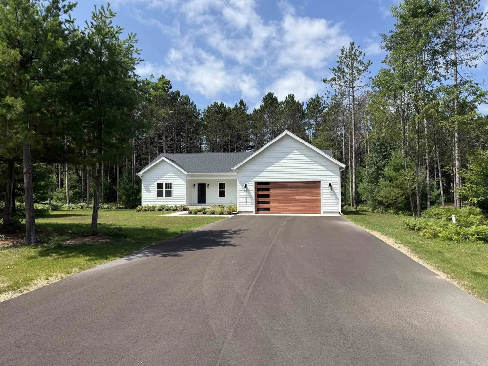 1849 Cascade Trail Long Lake Township, MI 49685