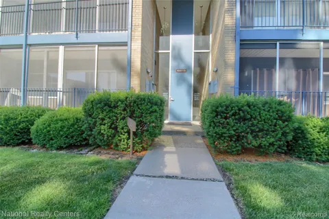 16547 Middlebelt Road #6