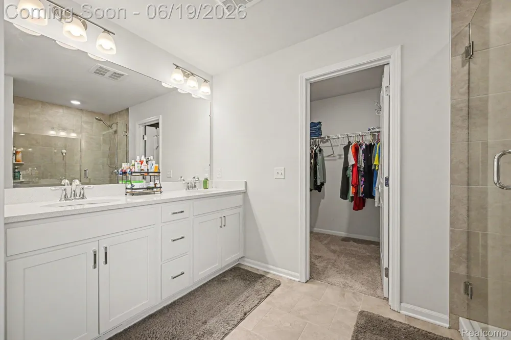 2751 Salt Springs Drive Saline Township, MI 48176