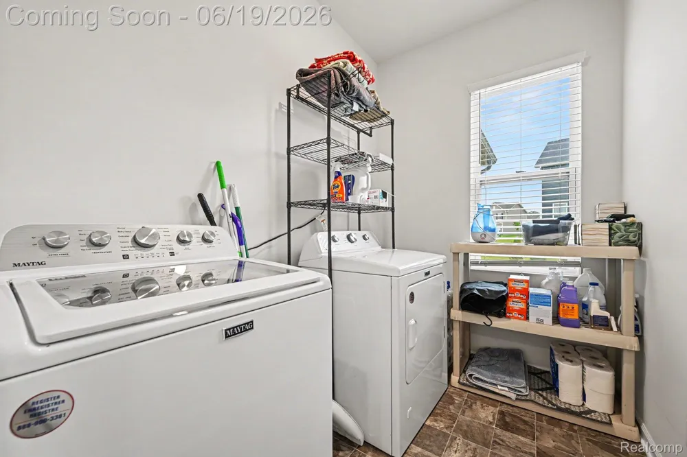 2751 Salt Springs Drive Saline Township, MI 48176
