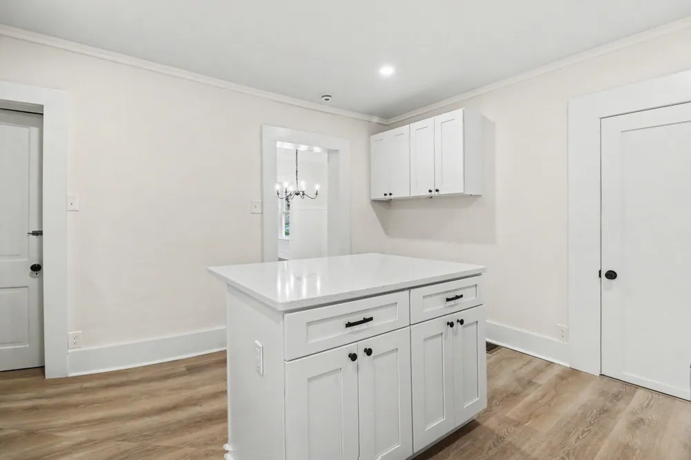 319 N Rowe Street Ludington City, MI 49431