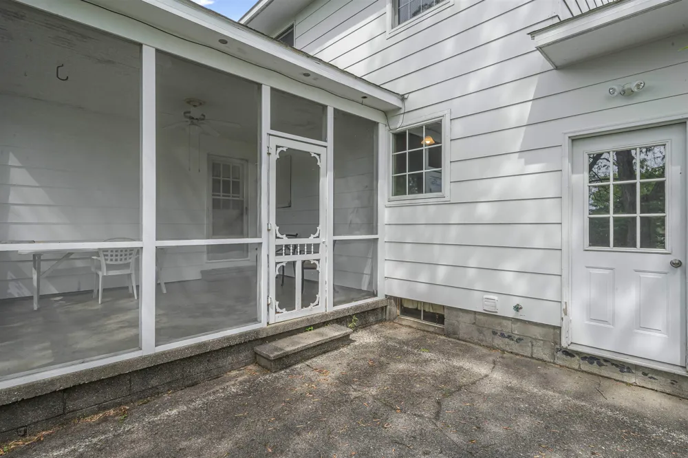 424 Crestview Place Cadillac City, MI 49601
