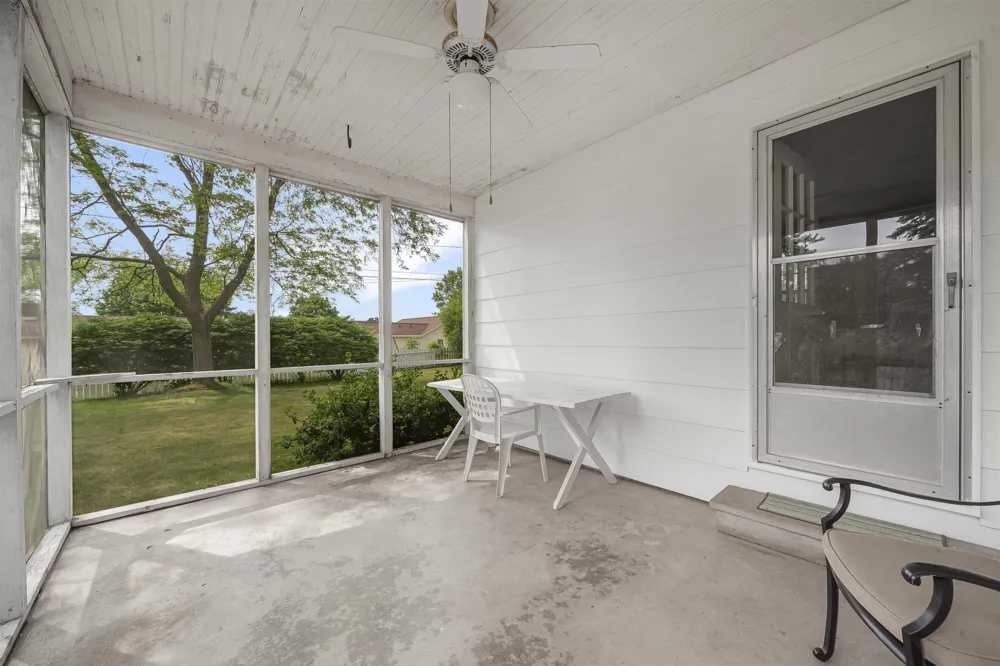 424 Crestview Place Cadillac City, MI 49601