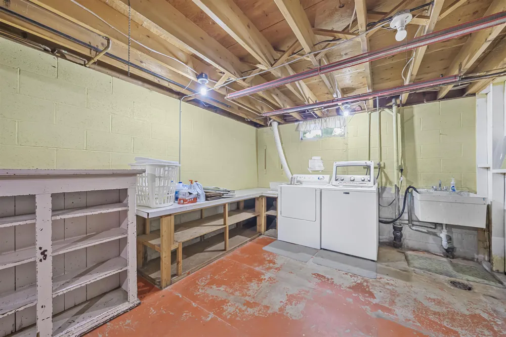 424 Crestview Place Cadillac City, MI 49601