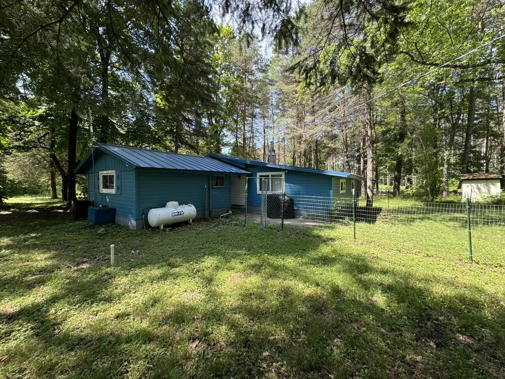 5022 E State Road Newkirk Township, MI 49601