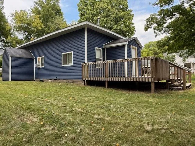 37 E Jefferson Street Newaygo City, MI 49337