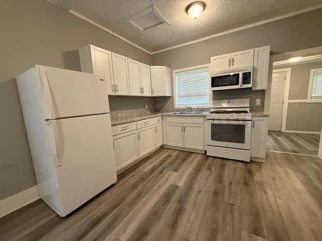 37 E Jefferson Street Newaygo City, MI 49337