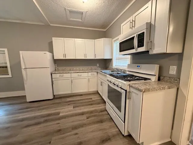 37 E Jefferson Street Newaygo City, MI 49337