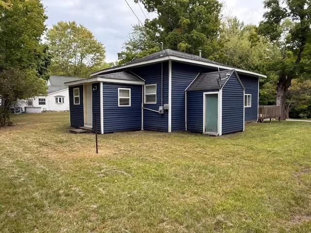 37 E Jefferson Street Newaygo City, MI 49337