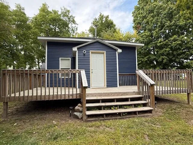 37 E Jefferson Street Newaygo City, MI 49337