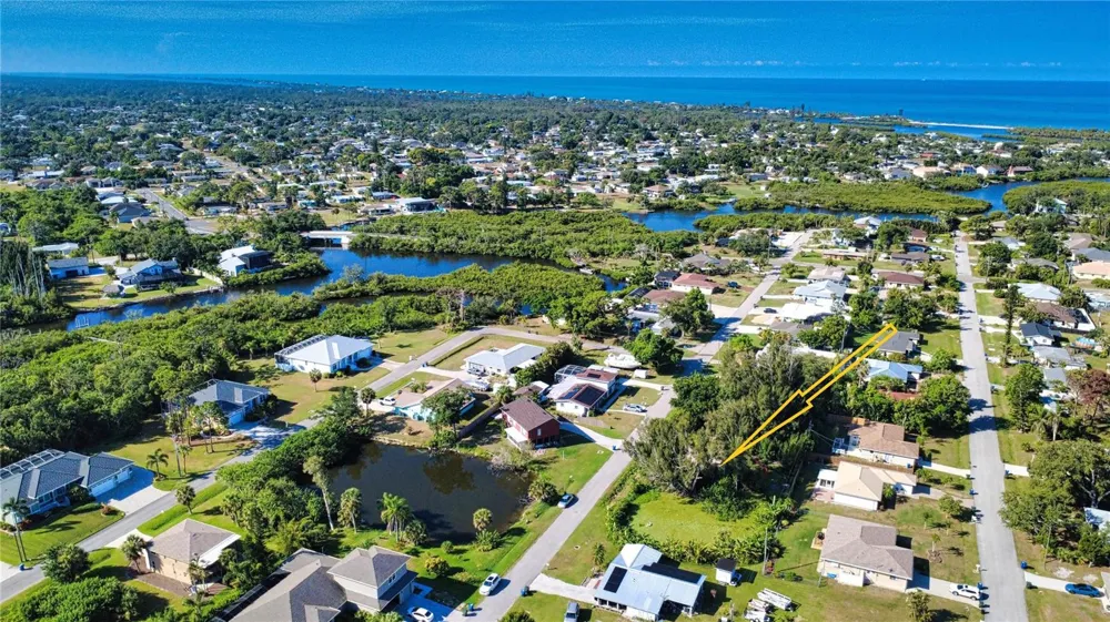 1020 LINDEN ROAD Venice, FL 34293