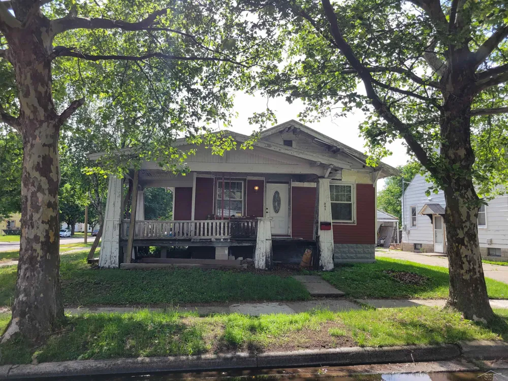 301 Keystone Street Bay City City, MI 48706