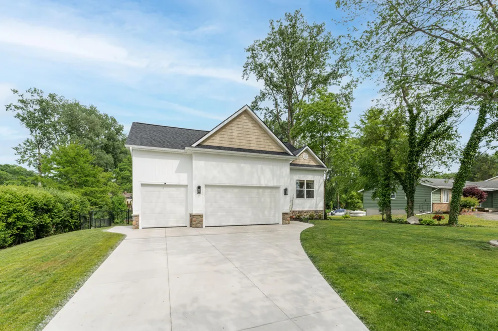 1464 Canal Street Schoolcraft Township, MI 49002