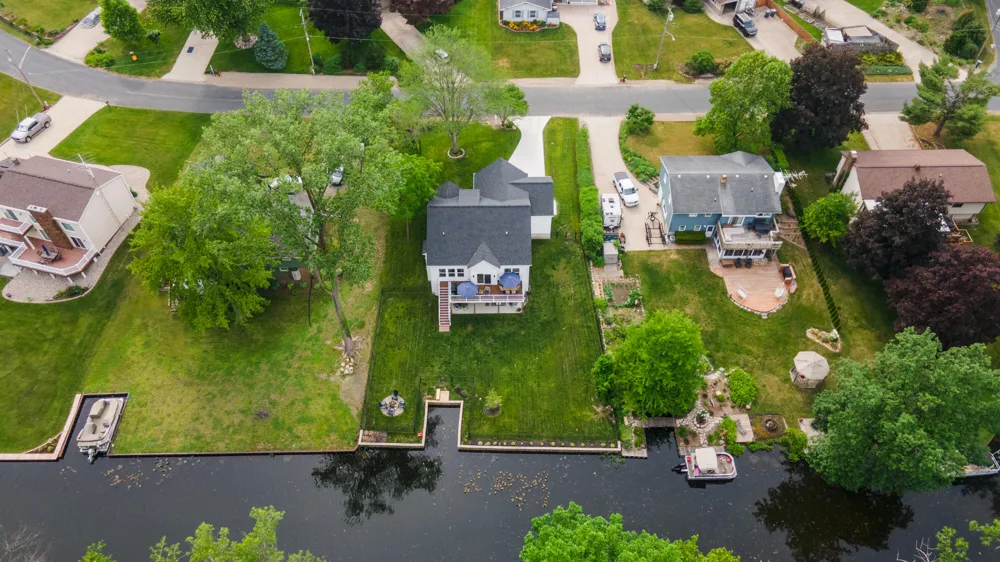 1464 Canal Street Schoolcraft Township, MI 49002