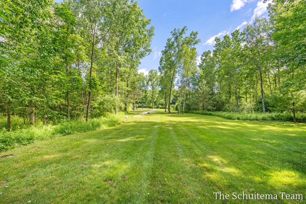 10155 Rogue Pond Drive NE Algoma Township, MI 49341