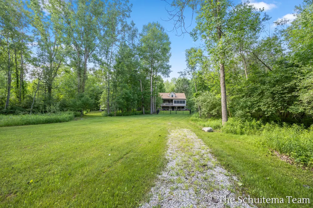 10155 Rogue Pond Drive NE Algoma Township, MI 49341