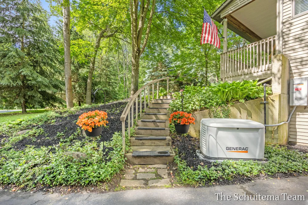 10155 Rogue Pond Drive NE Algoma Township, MI 49341
